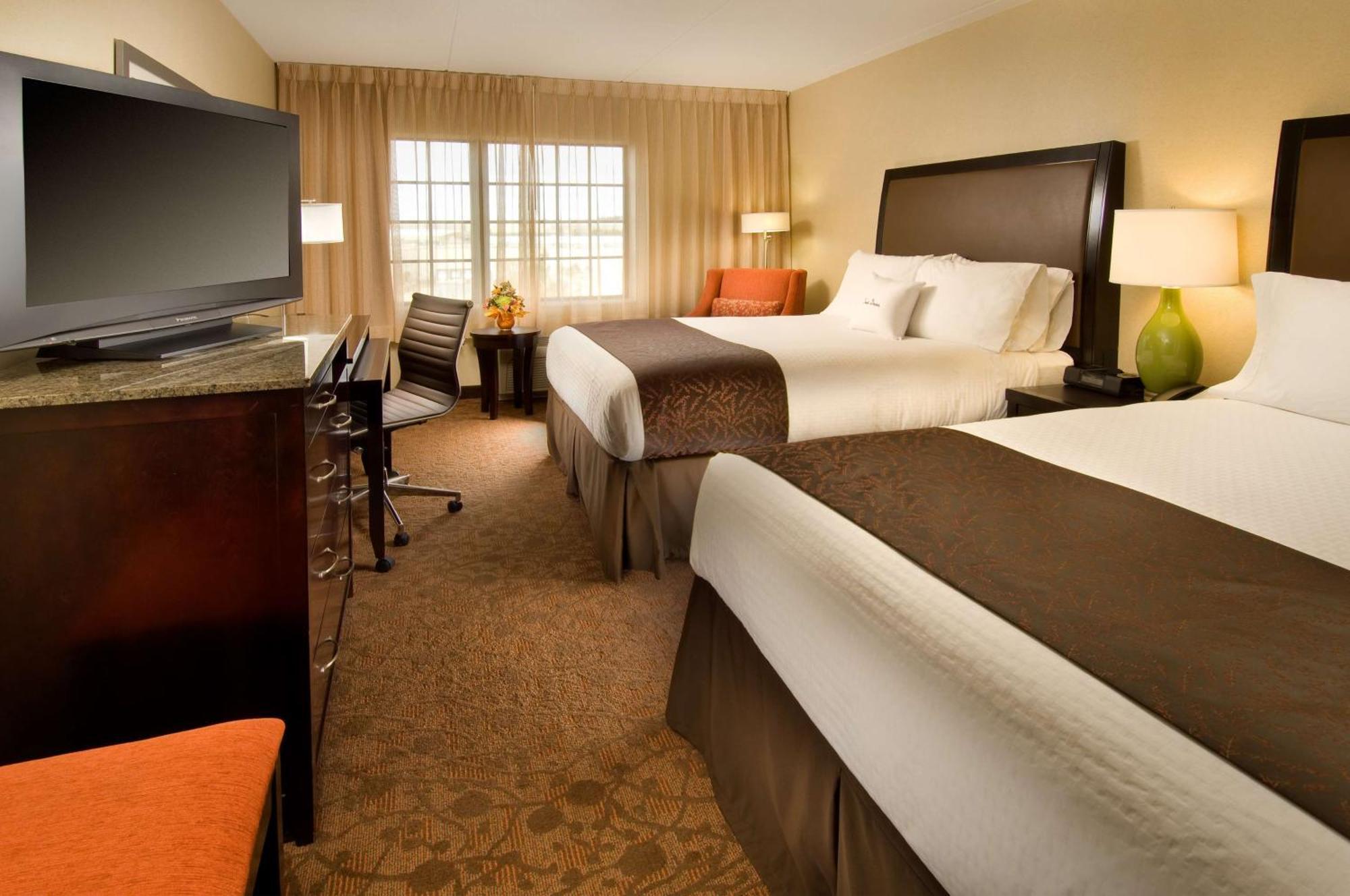 Отель Doubletree By Hilton Dulles Airport-Стерлинг Экстерьер фото