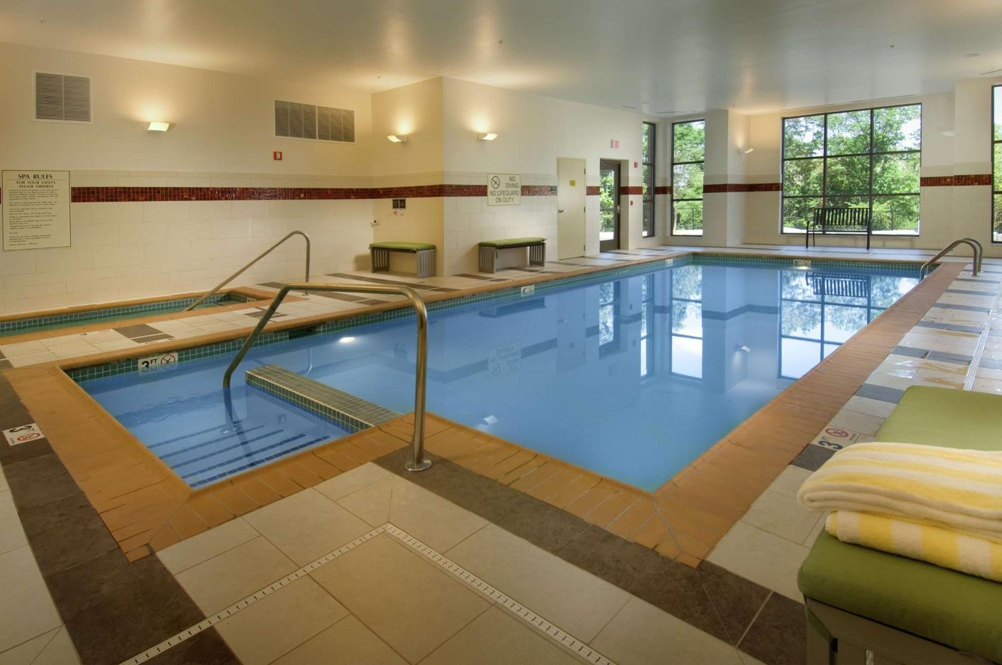 Отель Doubletree By Hilton Dulles Airport-Стерлинг Экстерьер фото