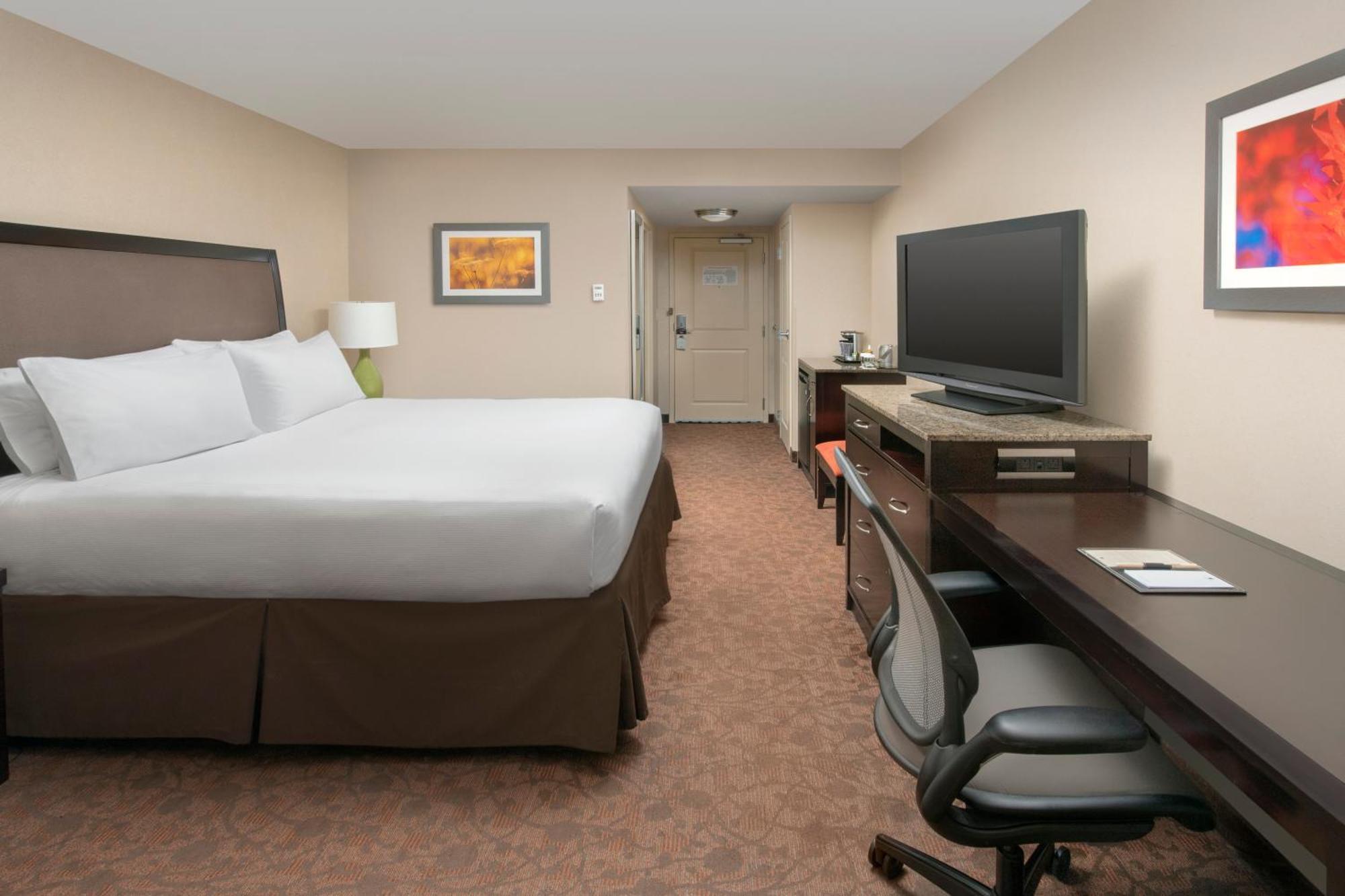 Отель Doubletree By Hilton Dulles Airport-Стерлинг Экстерьер фото